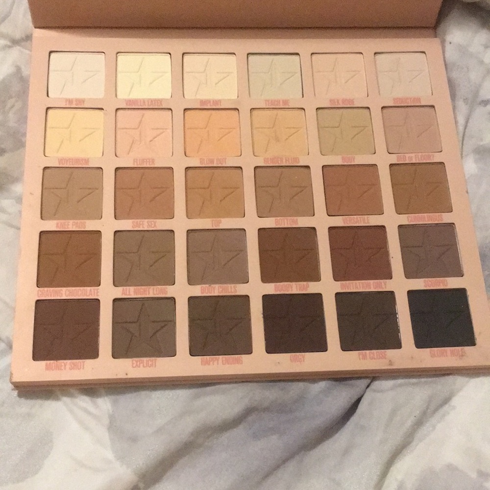 Jeffree Star Orgy palette - Picture 3 of 5